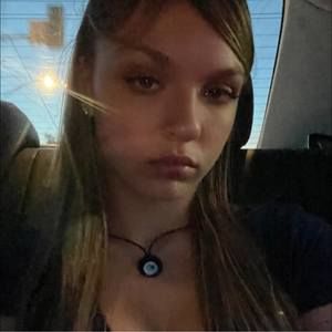 Meet your Posher, Everlee